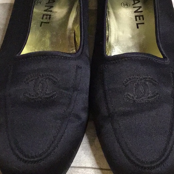 CHANEL Black Satin Loafers Sz 40 - Picture 3 of 11